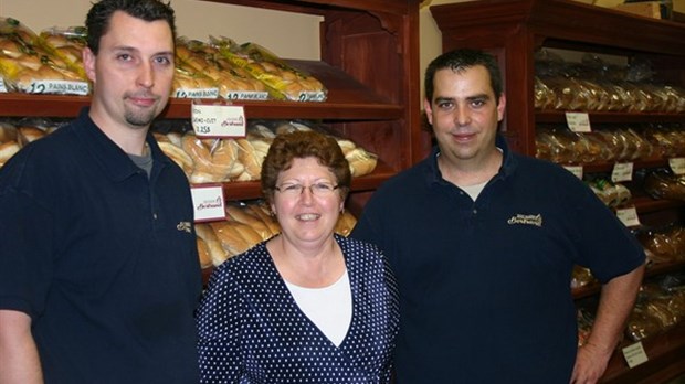 La Chambre de commerce régionale visite la Boulangerie Bertrand de Stoke