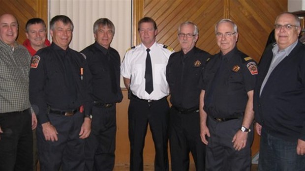 Pompiers de la région de Richmond honorés pour leurs années de service