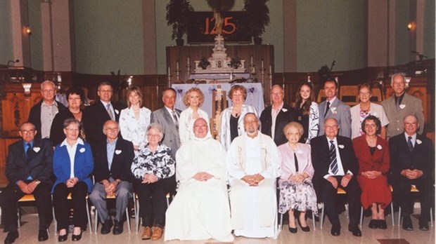 Paroisse St-François-Xavier. Douze couples à la Fête de l'Amour