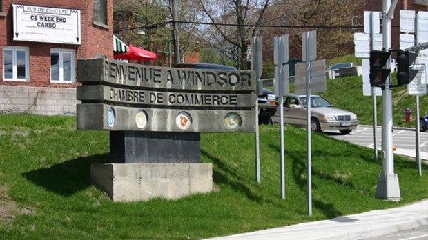 Guillaume Lussier prend le relais de Suzanne Grimard à la Chambre de commerce régionale de Windsor