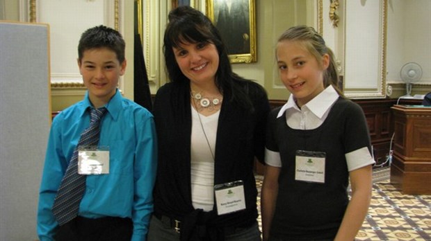 Deux jeunes de 6e année de Richmond ont participé à la 16e législature du Parlement écolier