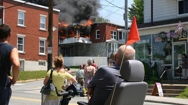 Feu à la Maison Boisvert : un après-midi infernal pour les pompiers