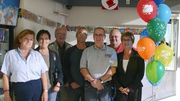 Dernier jour d’ouverture du Ultramar : La clientèle est venue saluer Bertrand Paquin et les employés