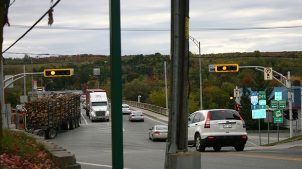 Pont des Papetiers de Windsor: La suite des travaux l’an prochain