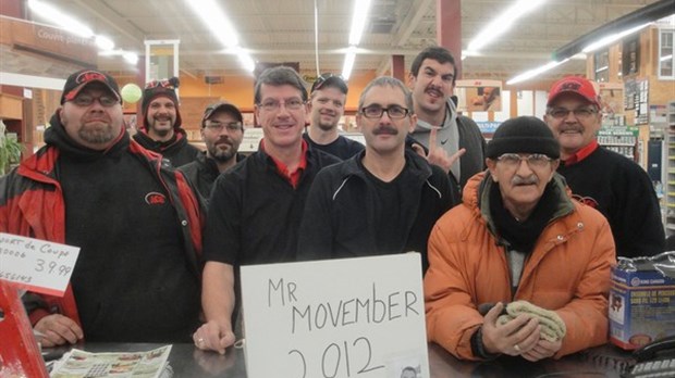 Richmond : L'équipe de ACE Gabriel Couture participe au «Movember».