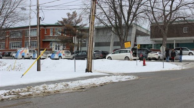 École Saint-Philippe : L’onglet de référence est en ligne sur le site de la commission scolaire