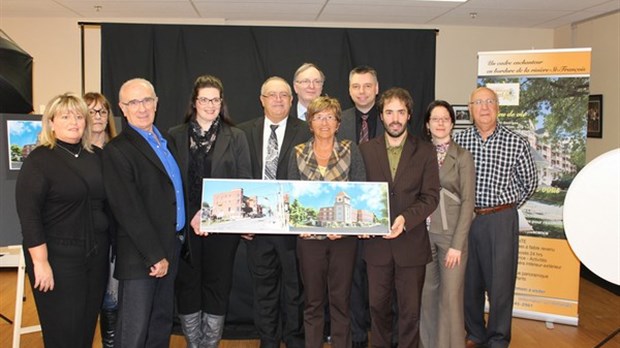 Complexe Windsor. Pelletée de terre officielle et début des travaux le 3 avril