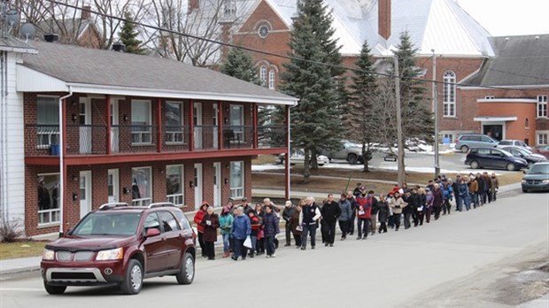 Marche du Pardon dans les rues de Windsor