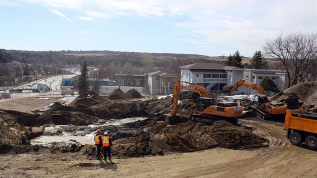 Construction du Complexe Windsor : Les travaux ont débuté le 2 avril