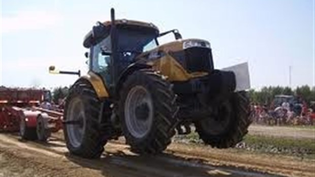 Tir de tracteurs de Stoke le samedi 1er juin