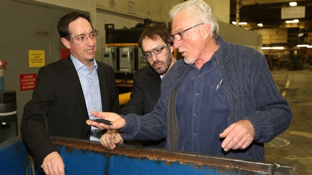 Étienne-Alexis Boucher et Stéphane Bédard en visite chez Animat