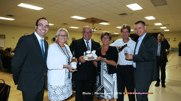 Des vins et fromages dominant pour la dégustation annuelle de la Poudrière de Windsor