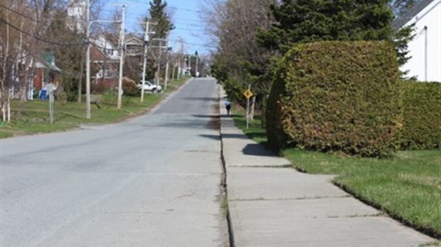 Trottoirs à St-François. « La sécurité, c'est l'affaire de tous », affirme le Comité du Oui