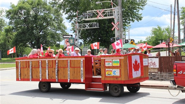 Juste assez de soleil pour la parade de la Confédération