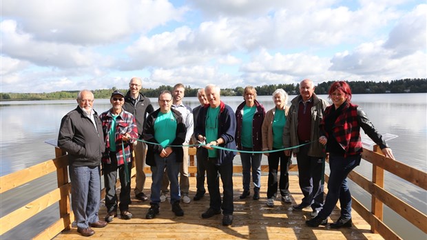 Le lac et ses rives accessibles à la communauté de St-François-Xavier