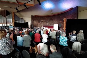 Théâtre et causerie pour la Journée internationale des aînés