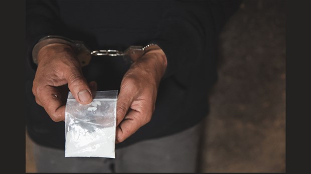 Perquisitions et arrestations en matière de stupéfiants à Val-des-Sources
