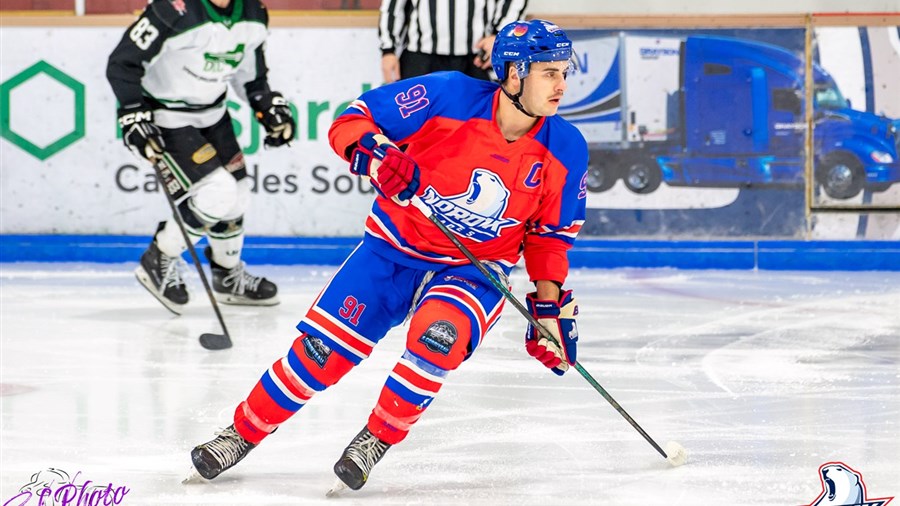 Les tombeurs du Nordik Blades se mesurent maintenant aux champions de la saison régulière